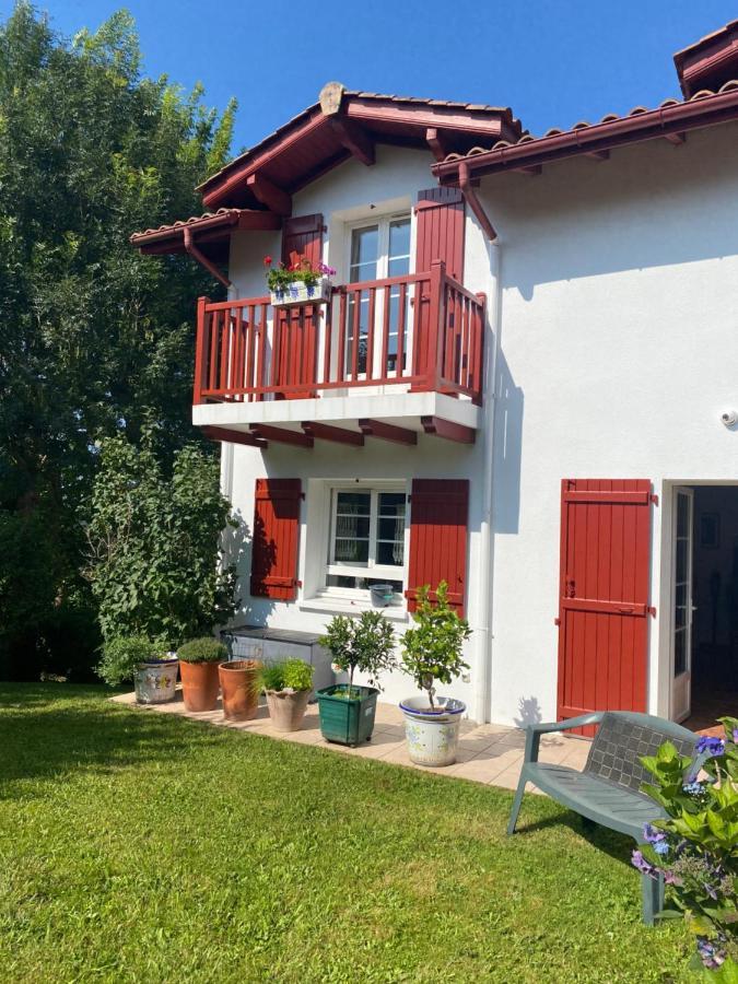 Ilargi Argi Bed and Breakfast Saint-Pée-sur-Nivelle Εξωτερικό φωτογραφία